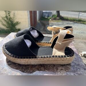 Tinley Road Black and Tan Jute Espadrille Sandals